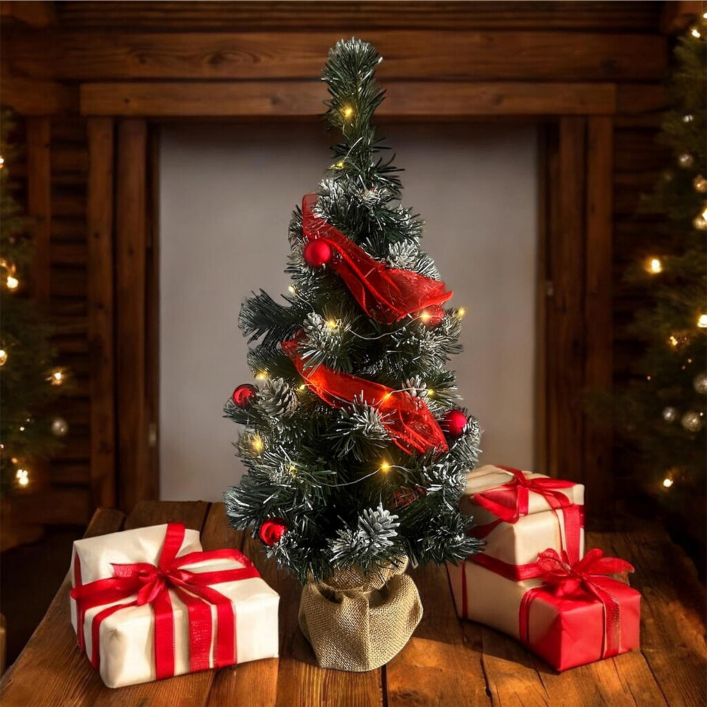 Ubrana sztuczna choinka świąteczna o wysokości 65 cm z owiniętymi lampkami LED