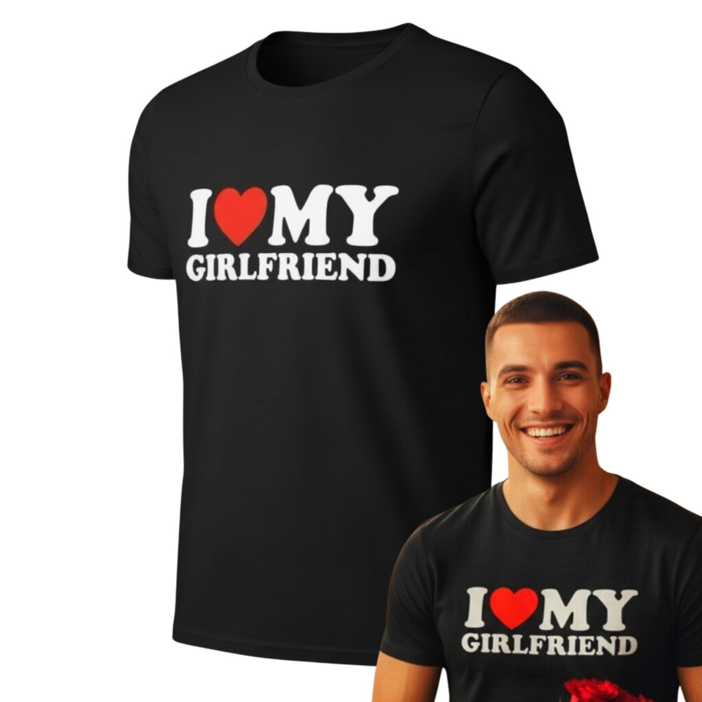Czarna męska koszulka slim fit z dużym białym nadrukiem I Love My Girlfriend na piersi.